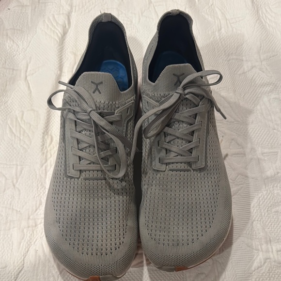 FLUX shoes Men’s 10.5 - Picture 1 of 5